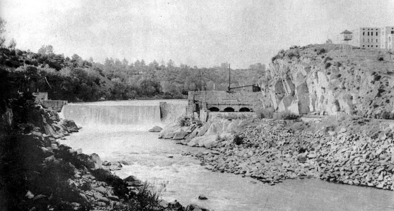 Illustration for article titled The Reservoir That Made the World Pay Attention to California's Drought